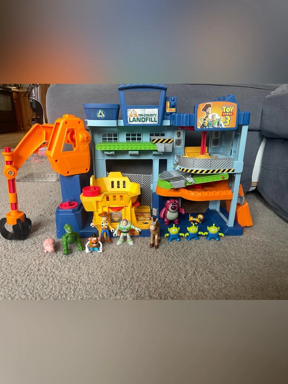 Disney Toy Story Landfill Playset in Blue, Orange and Yellow